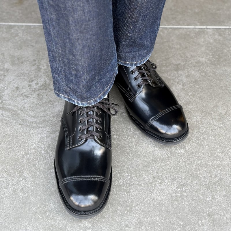 サンダース MILITARY DERBY SHOE BLACK キャップトウ メンズ | TRADING 