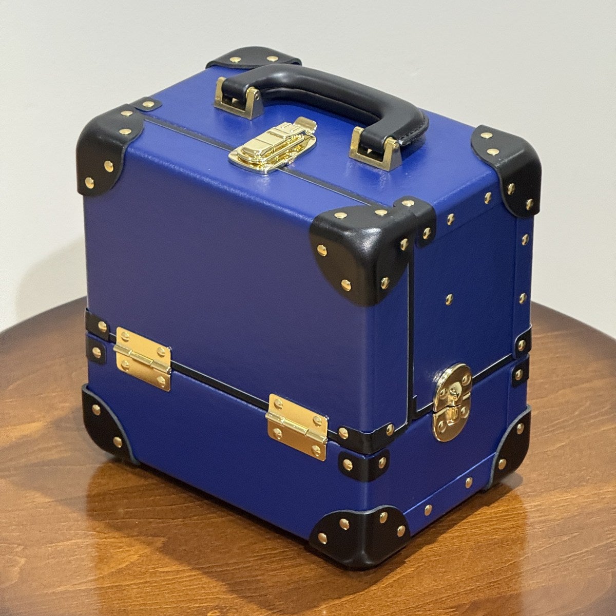 タイムボイジャー シューケアボックス 青 大容量 タイムボイジャー シューケア用品収納ボックス NAVY メンテナンス